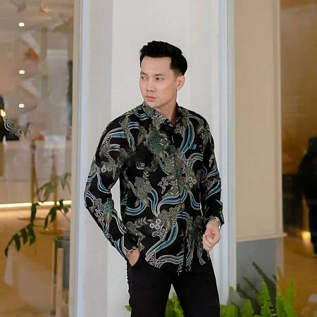 Couple Batik