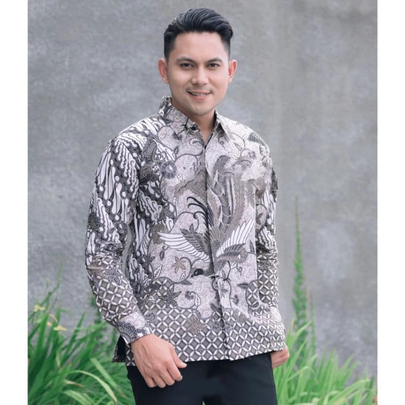 Kemeja Batik Pria Motif Peksilawasan